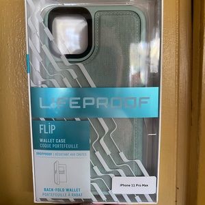 Lifeproof Case